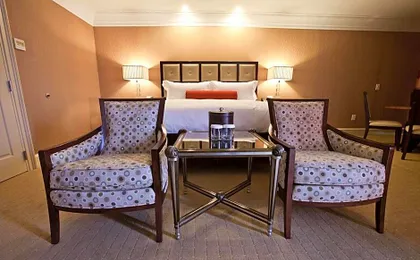 Town & Country Inn and Suites