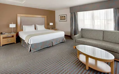 Holiday Inn Express Monterey - Cannery Row By IHG