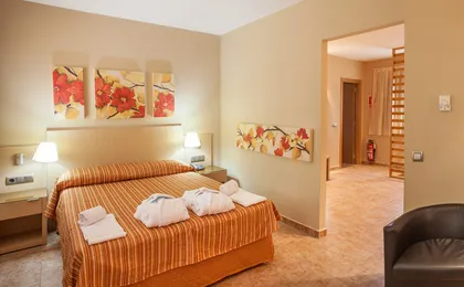 CONFLUENT HEALTH RESORT