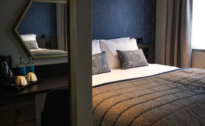 Ramada Hatfield