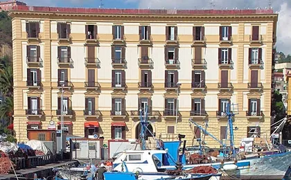 Caracciolo 10