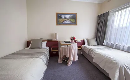 Redhill Cooma Motor Inn