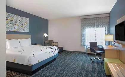 La Quinta Inn & Suites by Wyndham Manassas VA-Dulles Airport
