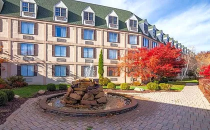 Chateau Resort and Conference Center