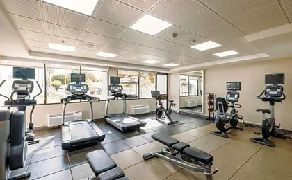 Hotel MdR Marina Del Rey- A DoubleTree By Hilton