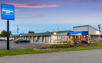 Rodeway Inn Near Hall of Fame