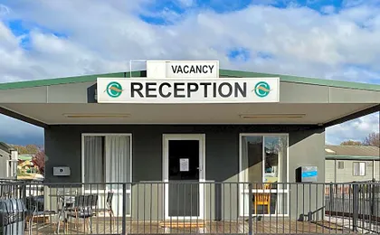 Canberra Carotel Motel