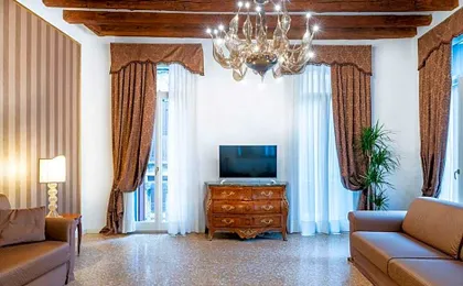 San Teodoro Palace - Luxury Apartments