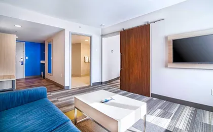 Holiday Inn Express-Langley By IHG