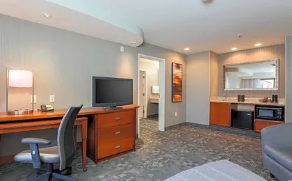 Courtyard By Marriott Las Vegas Stadium Area