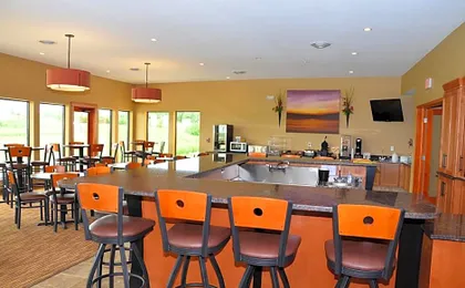 Cobblestone Inn & Suites - Newton