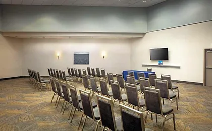 Hampton Inn & Suites Parker
