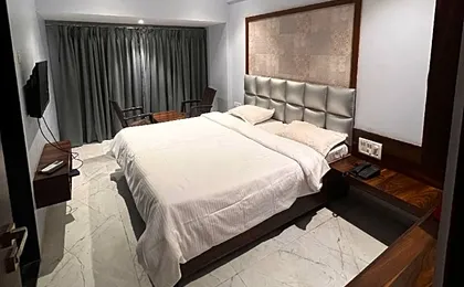 Hotel Modi Samrat
