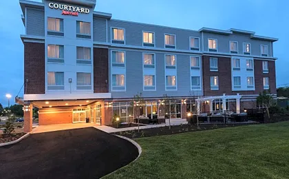 Courtyard by Marriott Boston Littleton