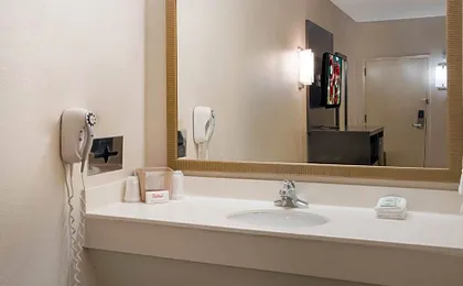 Red Roof Inn Tupelo