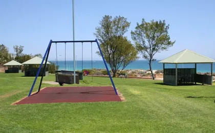 Mullaloo Beach Hotel
