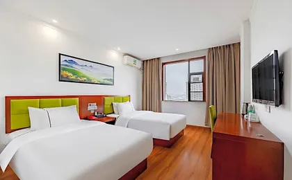 Jtour Inn Huanggang Wuxue City Square