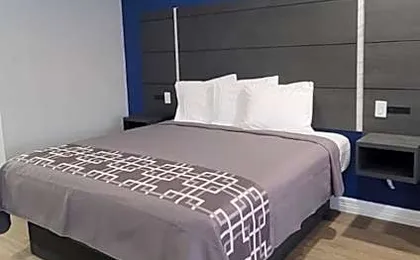 Platinum Inn 99 and Morton Ranch