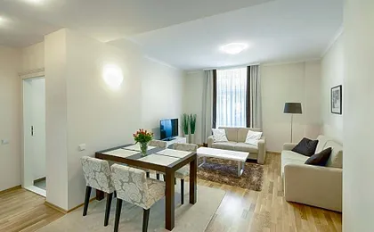 Hotel Embassy
