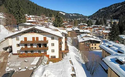 Hotel Perla***