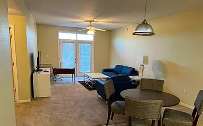 Washburn Hotel Suites