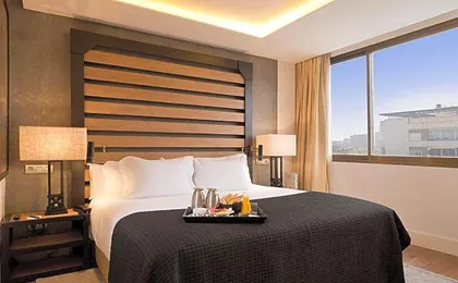 H10 Tribeca