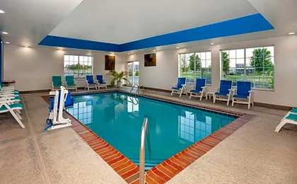 La Quinta Inn & Suites by Wyndham Springfield IL