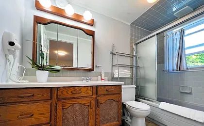 Lee's Ocean Peek B & B