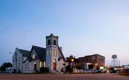 Magnolia Manor and Chapel