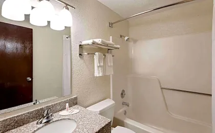 Days Inn by Wyndham Fort Dodge