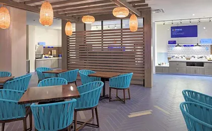 Holiday Inn Express & Suites Orlando At Seaworld By IHG