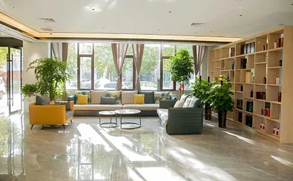 Green Tree Inn Henan Shangqiu Minquan County High-Speed Railway Station