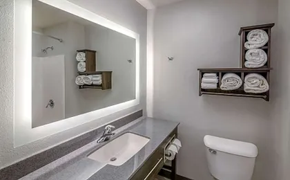 My Place Hotel Vancouver