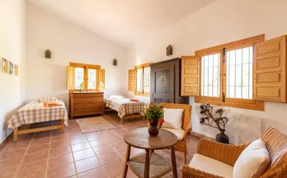 Rosas Cantares: Casa Siri