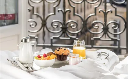BREAKFAST ROOM SERVICE