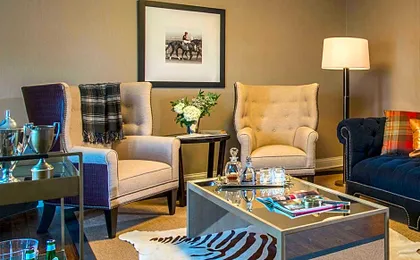 The Campbell House Lexington Curio Collection by Hilton