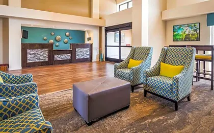 Best Western Plus Yadkin Valley Inn & Suites