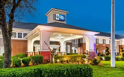 Best Western Fort Worth Inn & Suites