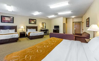 Comfort Suites Summit County