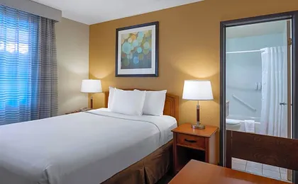 Days Inn by Wyndham Encinitas Moonlight Beach