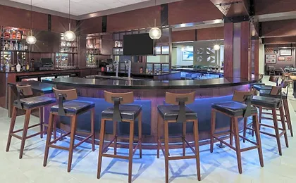 Four Points By Sheraton Huntsville Airport