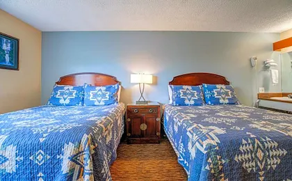Columbia Gorge Inn