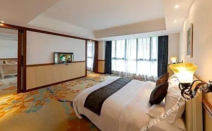 Tianshui Maiji Mountain Hot Spring Tourism Hotel