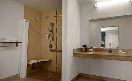 Quality Inn Lake Elsinore I-15