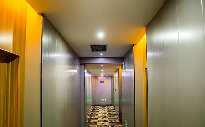 Shell Hotel Jiangxi Fuzhou Linchuan Avenue