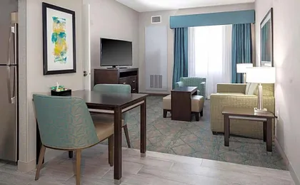 Homewood Suites By Hilton Phoenix Airport South