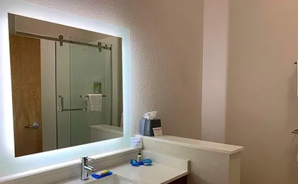 Holiday Inn Express & Suites Danville By IHG