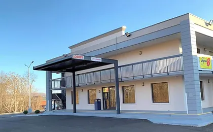 Super 8 by Wyndham Cookeville