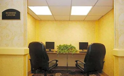 Quality Inn & Suites Bensalem