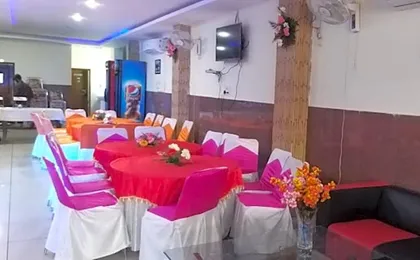 Hotel Paras Una(Una,HP)